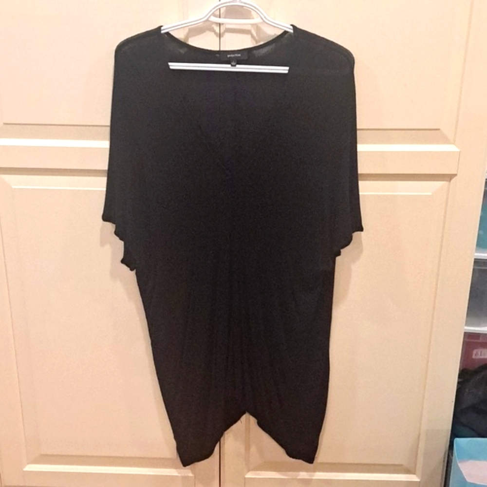 Aritzia BABATON Black Deep-V tunic
